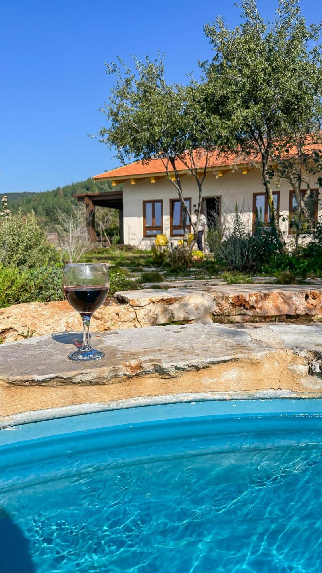 Azamra Amirim Villa Exterior photo